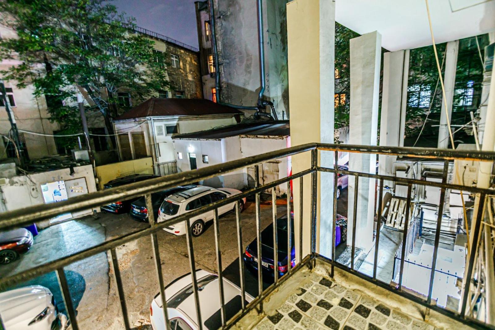 M Estate. 2 Room Home In Targovu باكو المظهر الخارجي الصورة